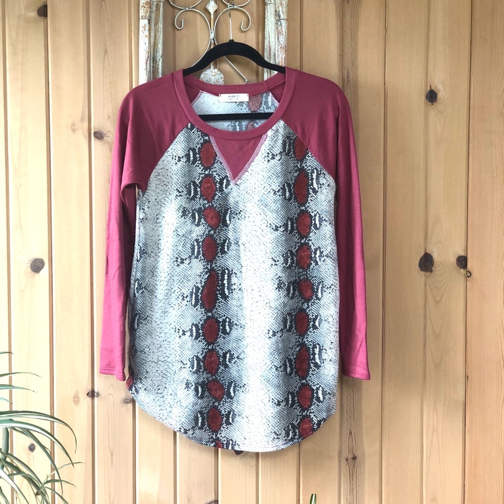 a. gain top Size S